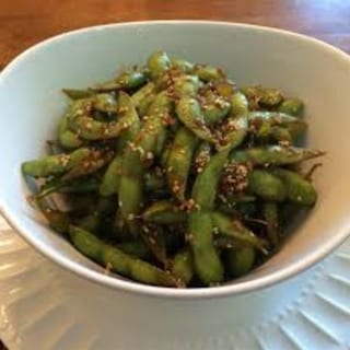 Spicy Garlic Edamame